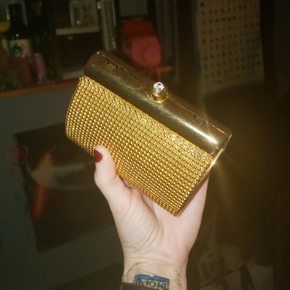 Mini Gold Purse - Picture 7 of 12